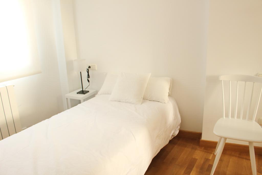 Aloha Apartamentos Памплона Номер фото